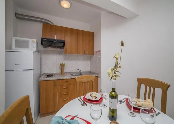Апартаменты Anamarija - One Bedroom With Balcony - 3 Привлака