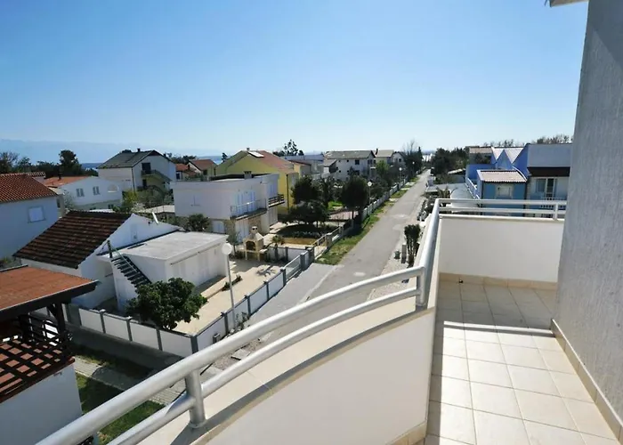 Anamarija - One Bedroom With Balcony - 3 Привлака